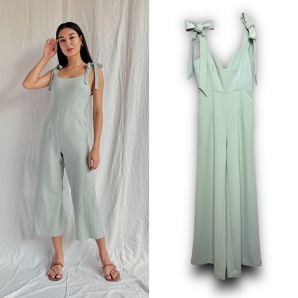 ELLIATT 70s Sleeveless Crepe Bow Tie Shoulders
High Waist Wide Leg Jumpsuit S